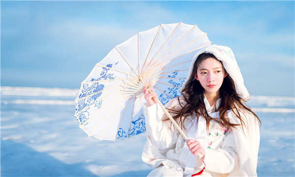 双桥试管代怀生子多少钱一个？助孕之路的费用分析与方案选择